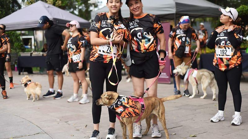Lomitos protagonizan carrera con causa en apoyo a Huellitas Durango